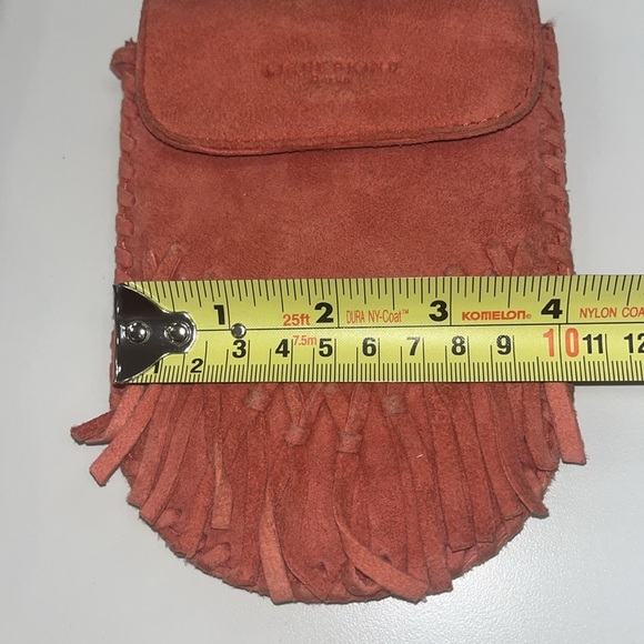 Liebeskind salmon colored mini leather Crossbody Bag with Fringe 3 pockets - Picture 8 of 9